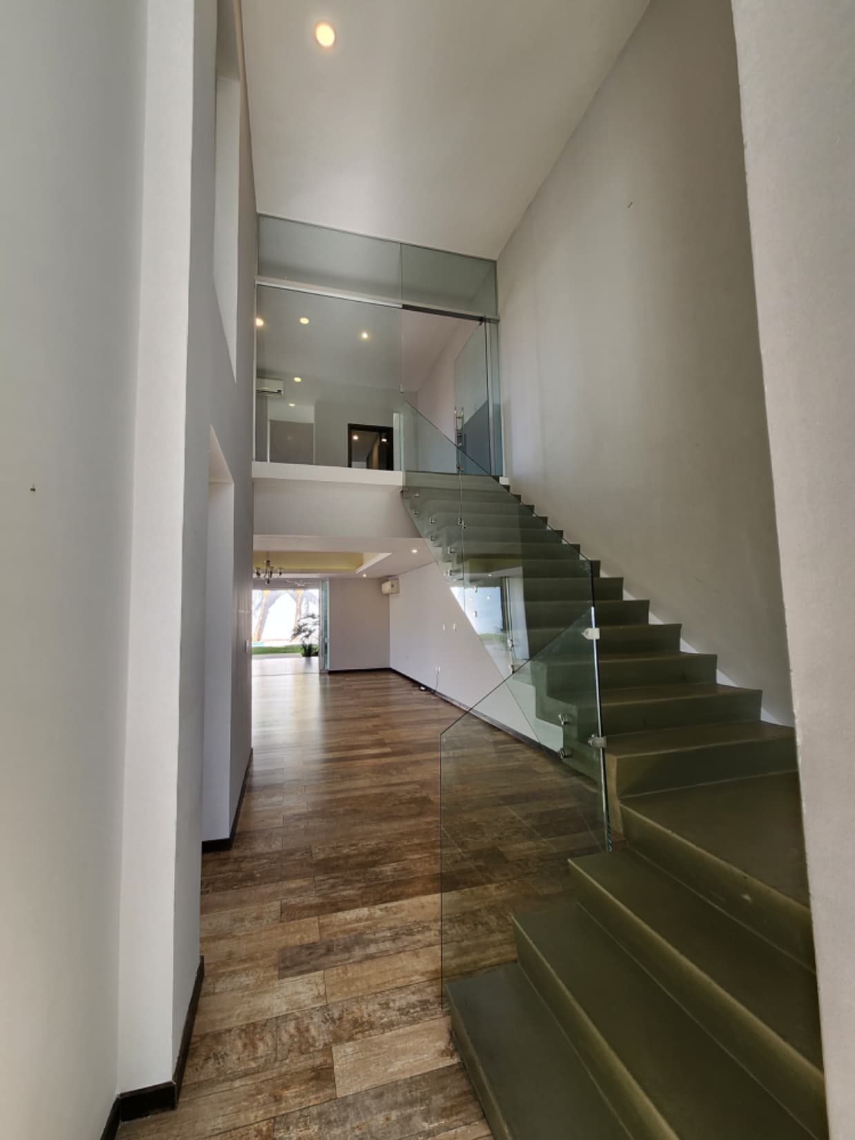 Casa con 4 habitaciones en barrio Herrera, foto 2