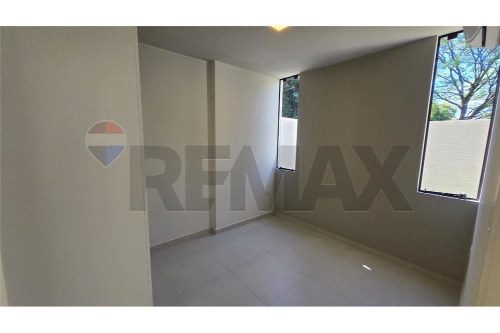 Departamento - Venta - Luque, Paraguay, foto 4