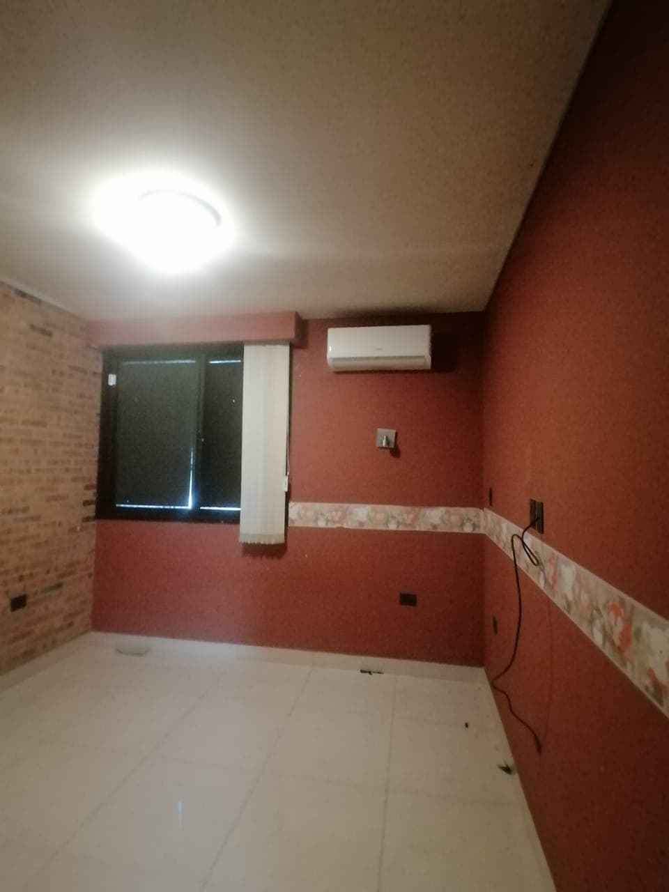 Casa moderna c piscina y quincho zona Pinedo fdo z norte — foto 2