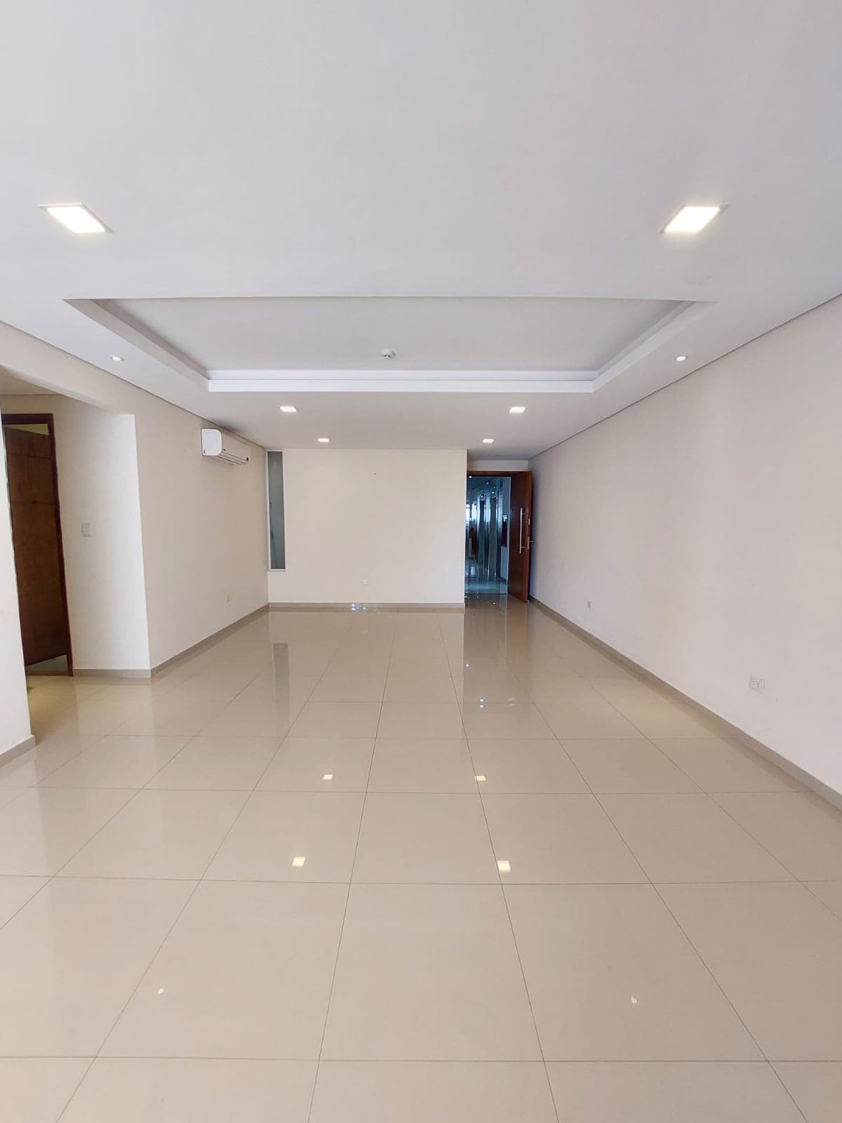 Departamento de 3 dormitorios en planta baja en barrio Herrera — foto principal