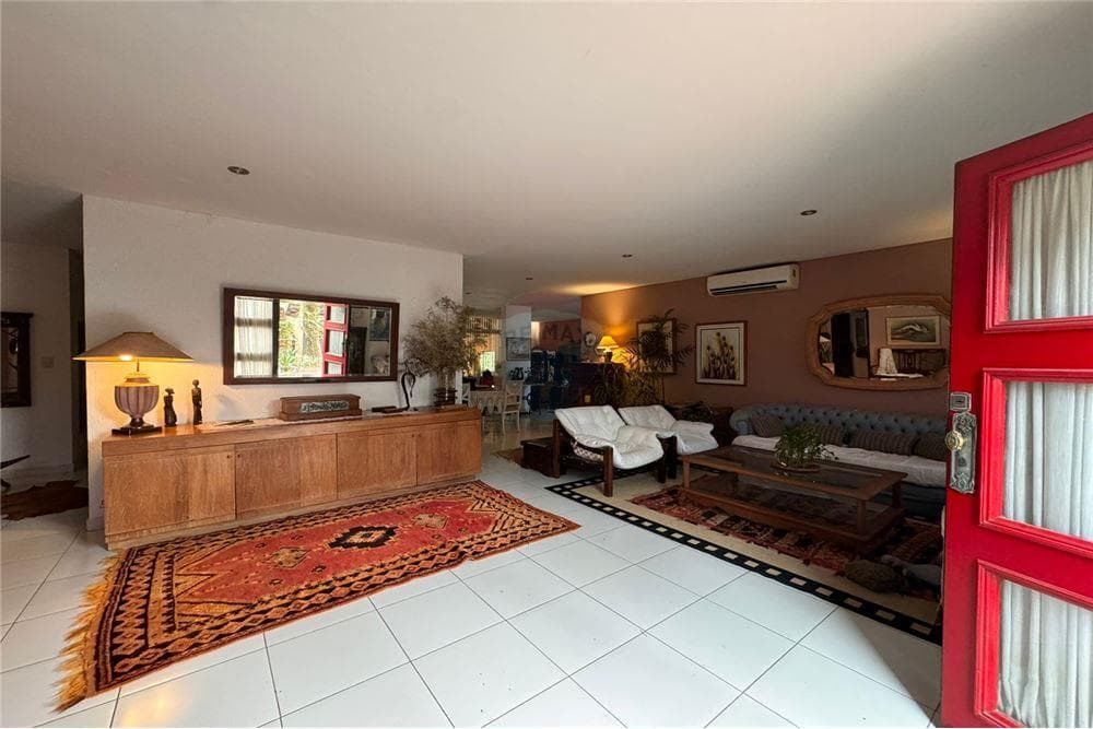 En venta residencia en lambare con 4 suites, foto 2