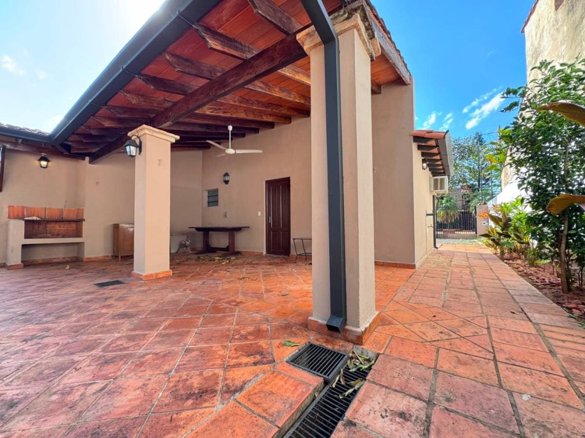 Casa refaccionada en fdo, foto 4