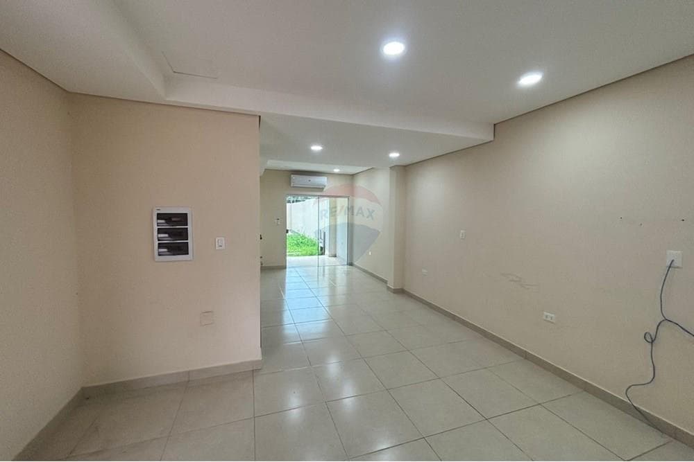 Dúplex en Alquiler– Tercer Barrio, Luque, foto 4