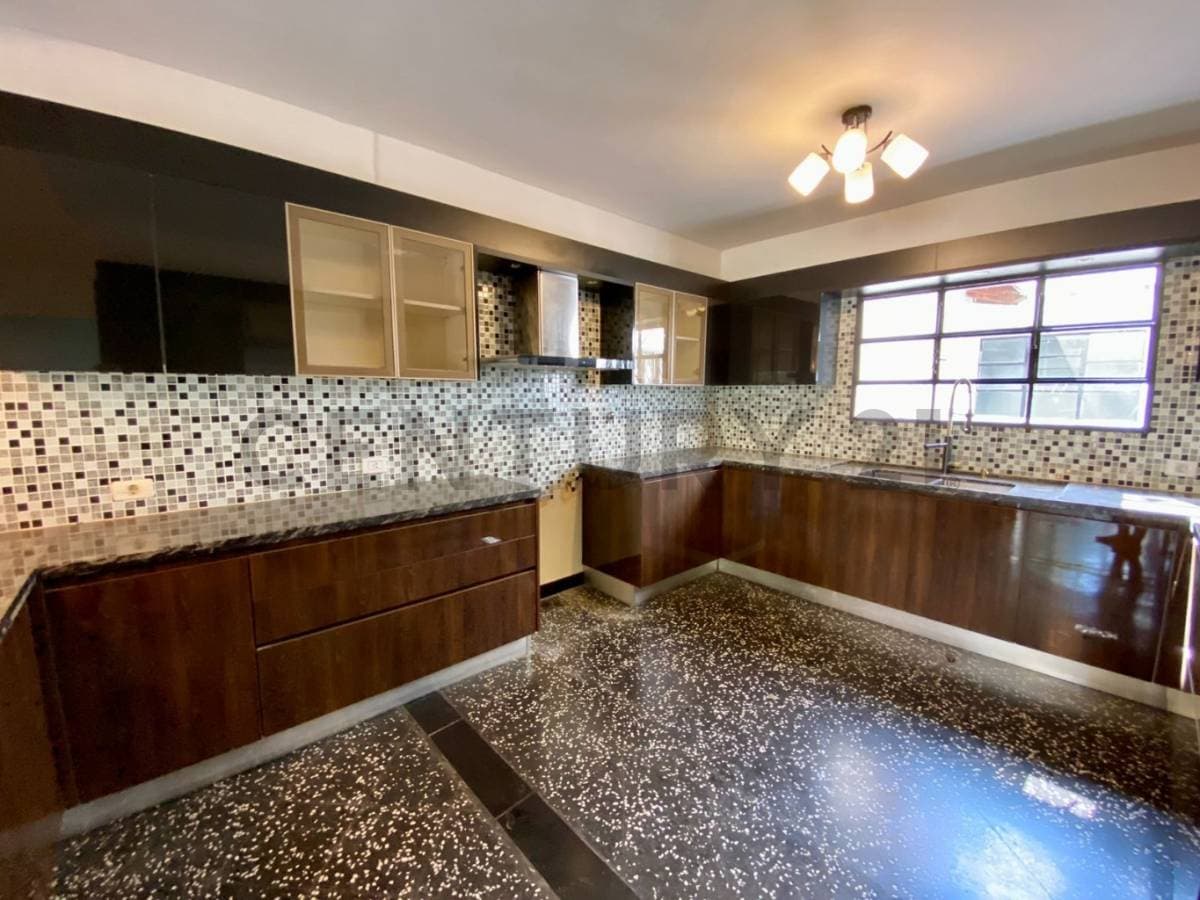 de Casa en Mcal. Estigarribia, Asunción — foto 5