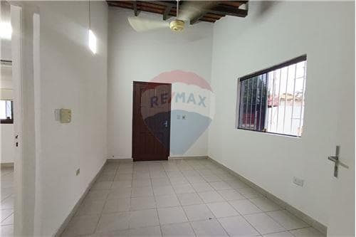 Casa en alquiler, central Fernando de la Mora, foto 5