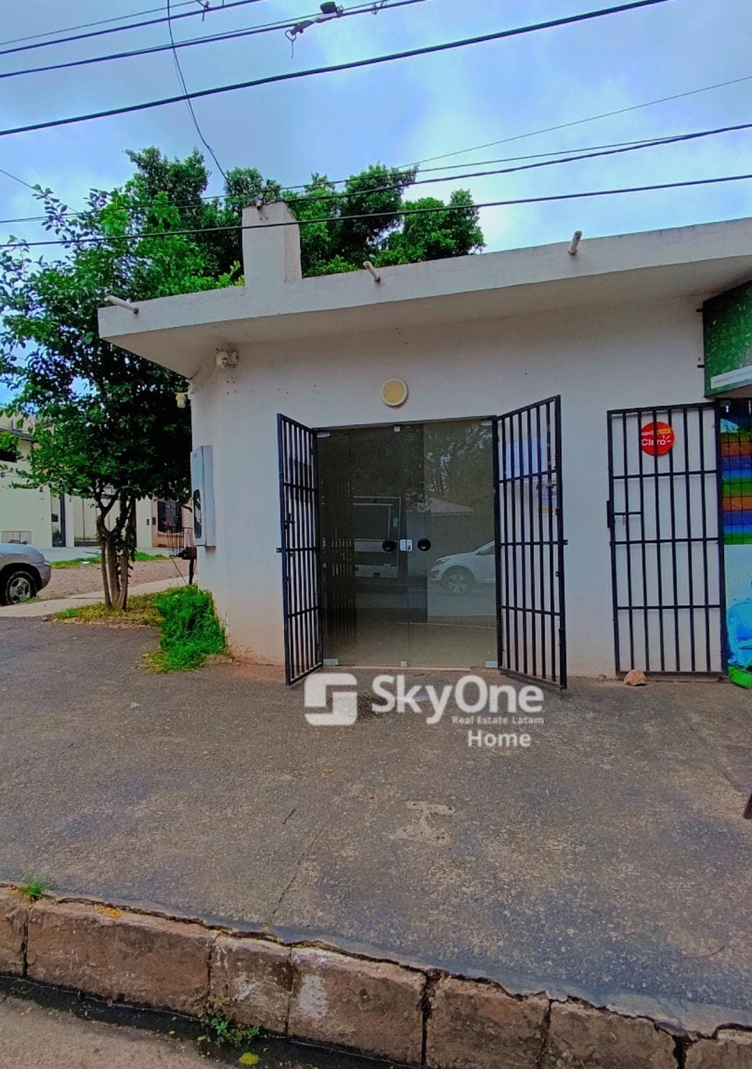 Hermoso salón comercial en Lambaré zona pueblo Lambaré, foto 1
