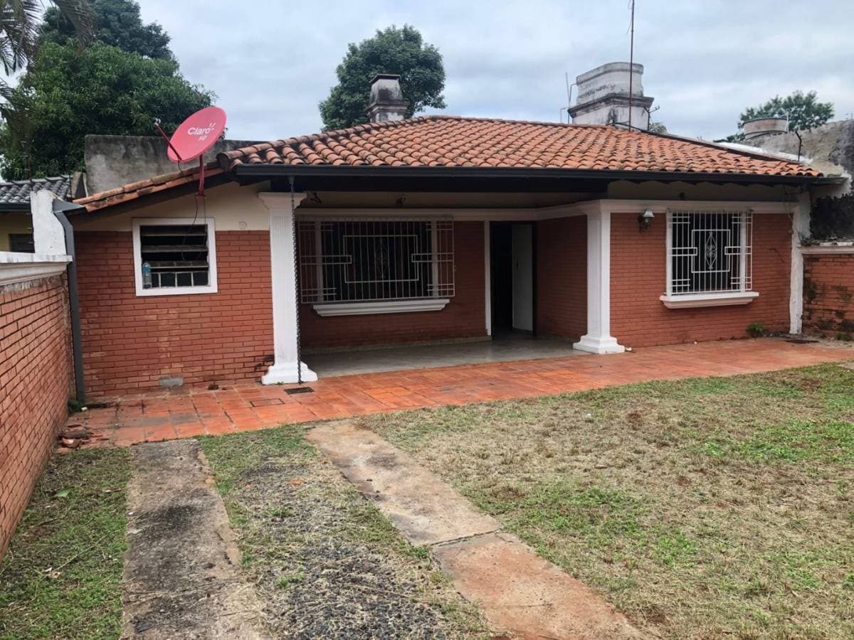 Vendo casa en Fernando de la Mora