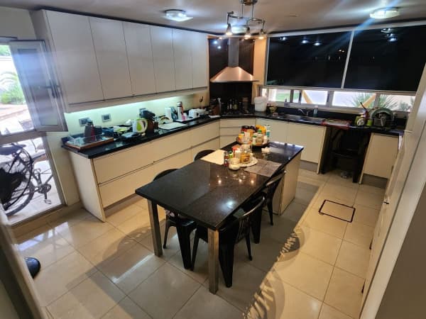 Amplia casa en Carmelitas Asunción, foto 3