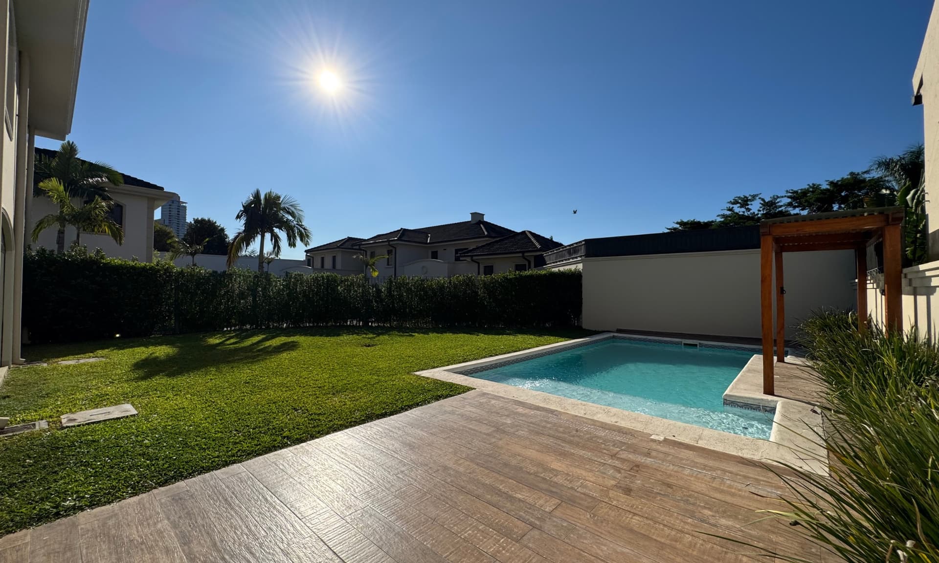 Amplia residencia en Alquiler en exclusivo condominio, foto 4