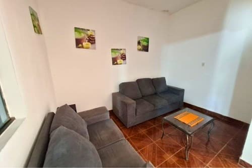 Casa-Alquiler- Tembetary, Asunción