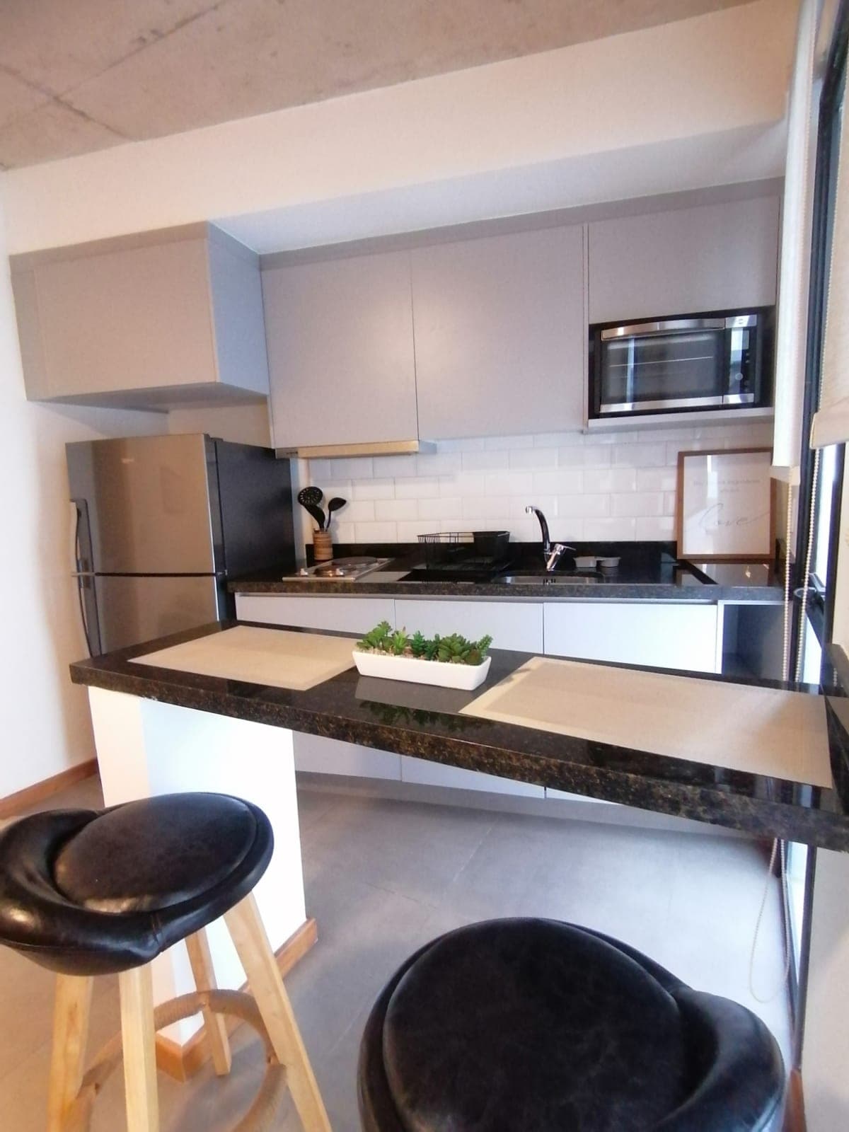 En alquiler departamento amoblado de 1 dormitorio, zona paseo la galeria, foto 3