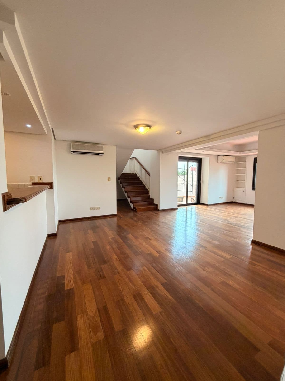Villa Aurelia Zona Colegio Del Sol Depto Tipo Duplex