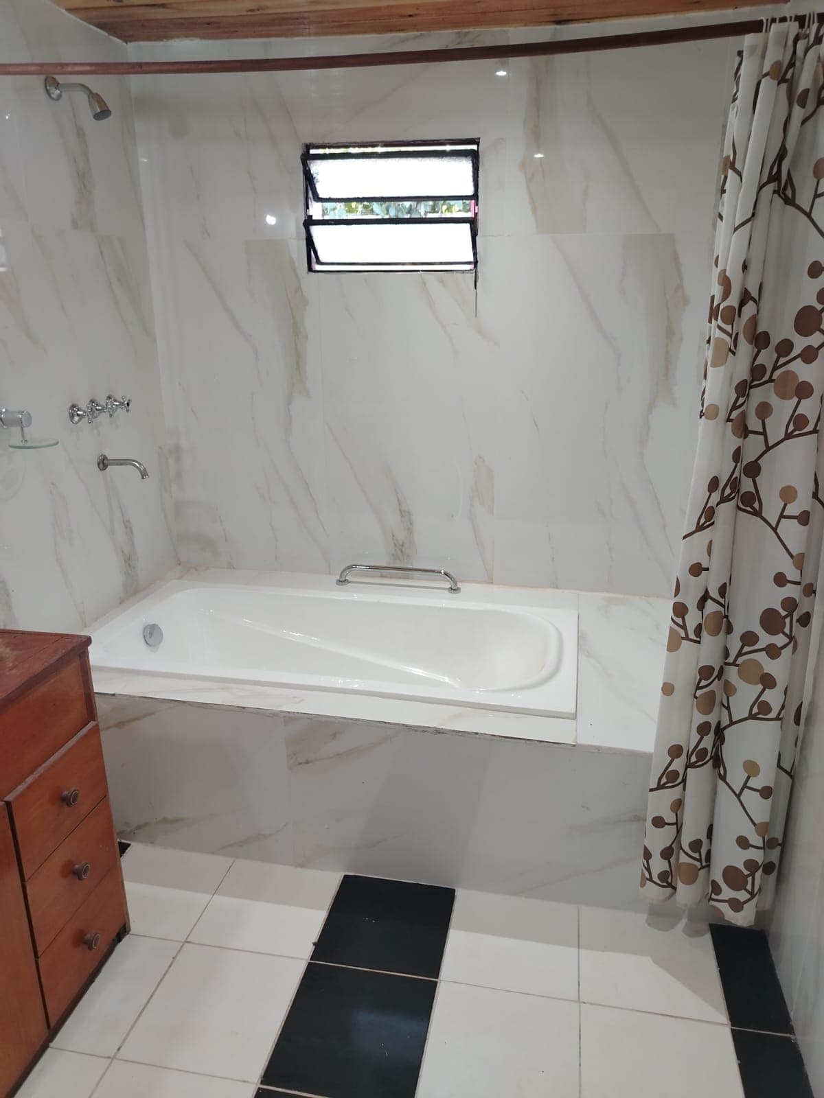 Casa en venta en Aregua, foto 5