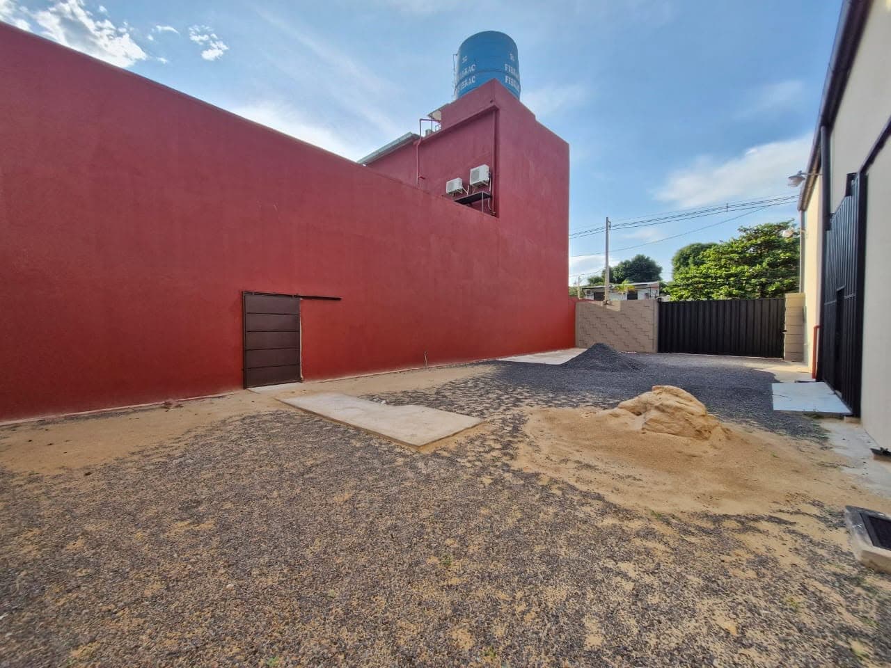 **alquilo depósito en zona bartolomé – barrio vista alegre zona terminal**, foto 4