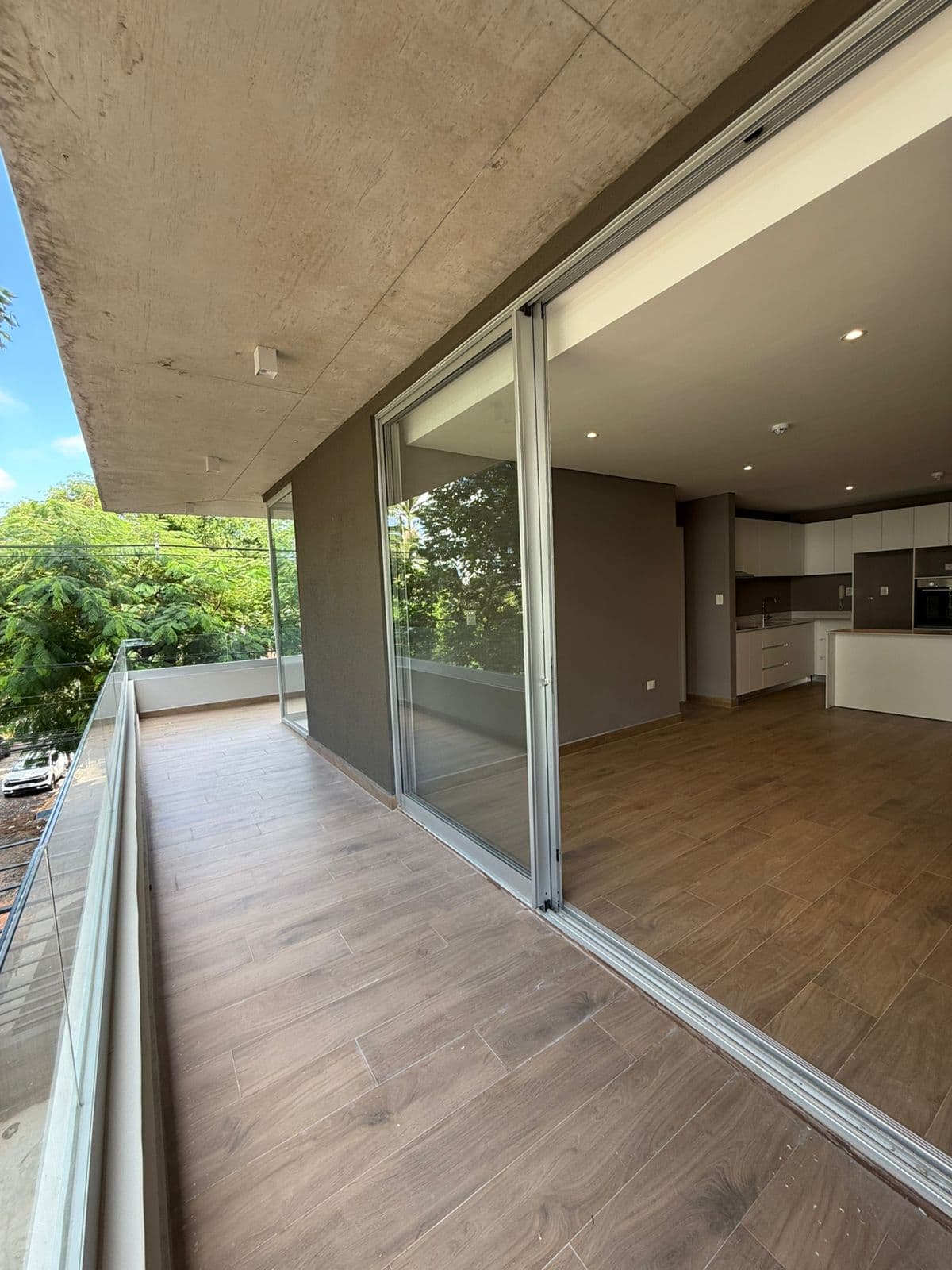 Departamento a estrenar en Villamorra, foto 5