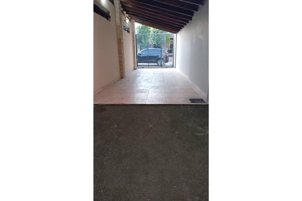 De chalet tipo duplex en lambare, foto 2