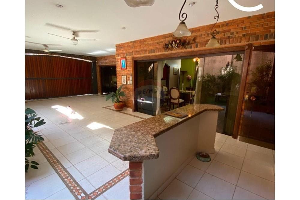 Impresionante Casa en Herrera, Asunción - ¡Nueva!, foto 2
