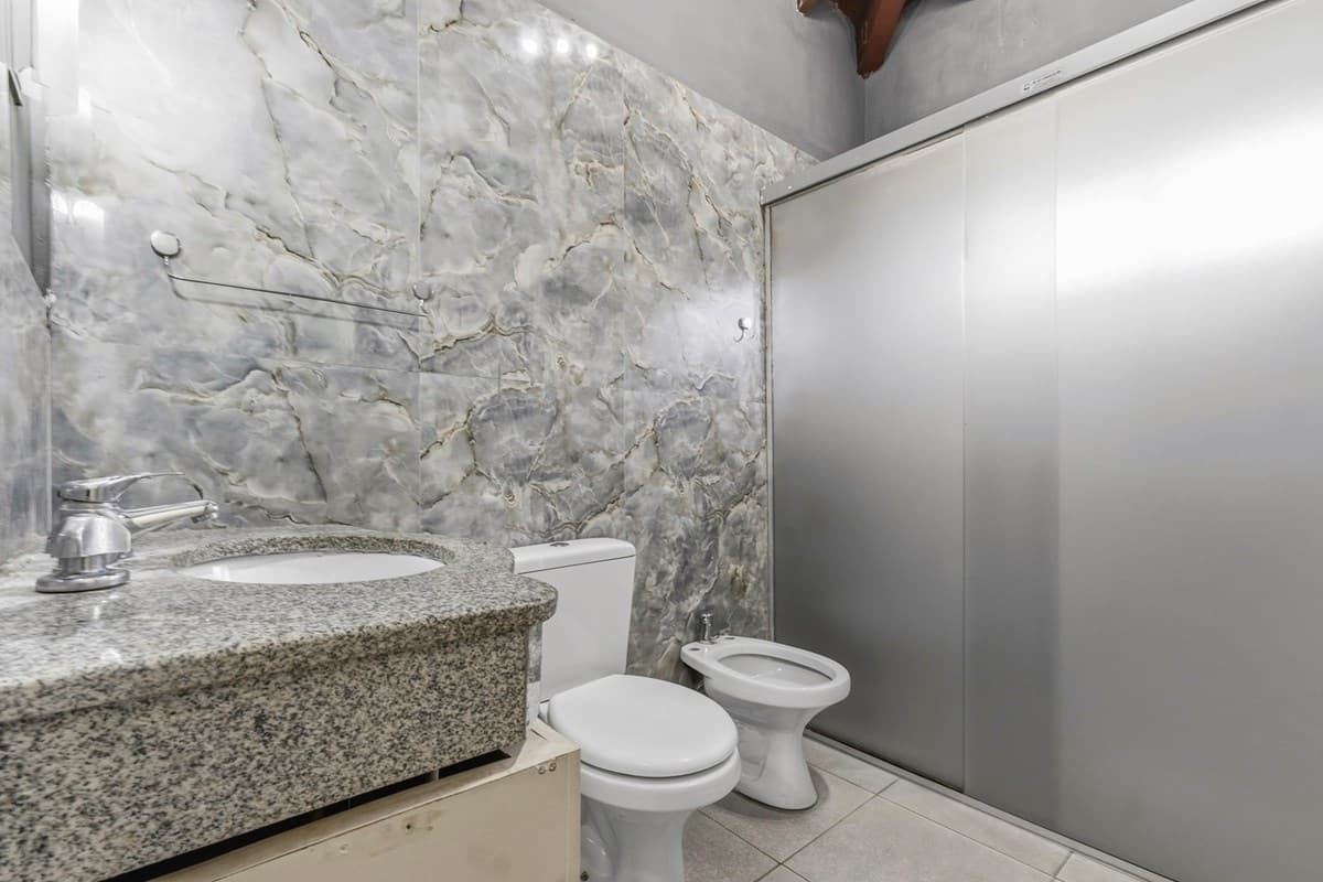 Casa en Alquiler en Pinozá | 4 Dormitorios + Piscina + Quincho | Ideal Oficina, foto 5