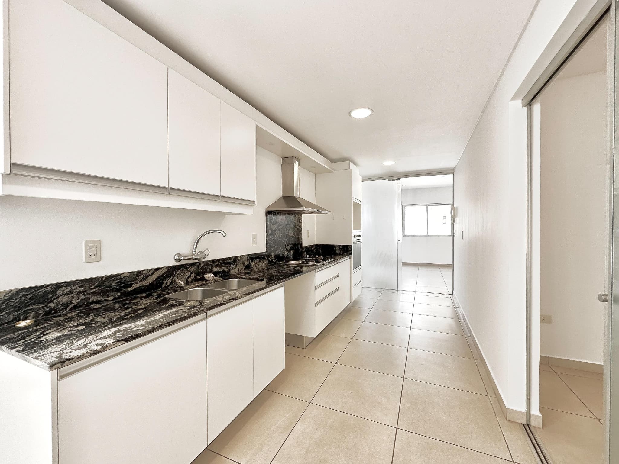 Hermoso duplex en barrio los laureles-asuncion — foto 4