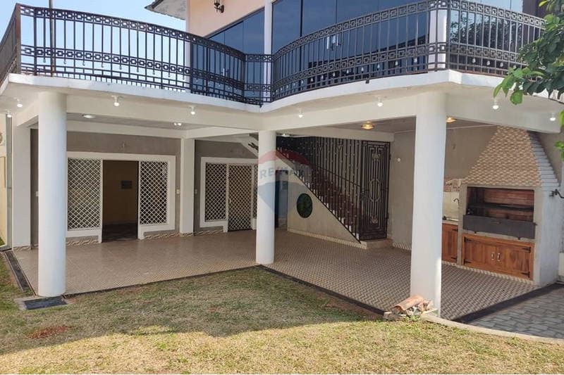 Vendo hermosa casa de 2 hab en Fernando de la Mora zona sur