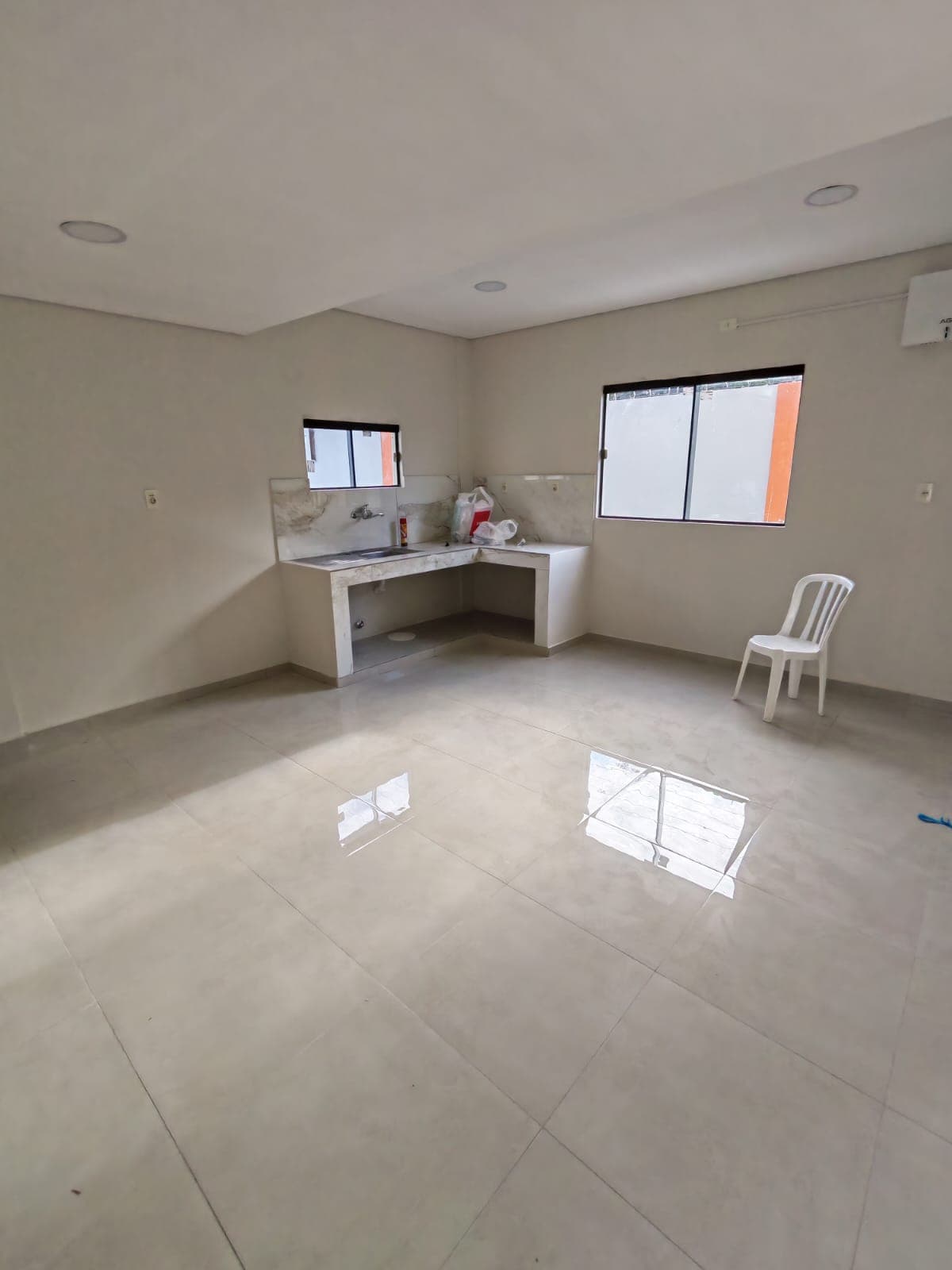 ¡en alquiler! Hermosa casa a estrenar en ñemb, foto 3