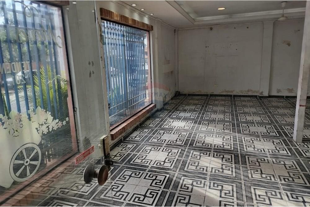 Local comercial asuncion barrio nazareth — foto 4