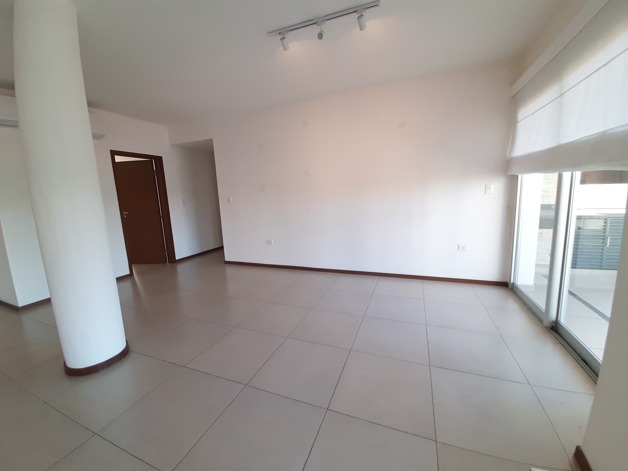 Hermoso Departamento De 3 Dormitorios En Las Mercedes, Zona Inter — foto 5