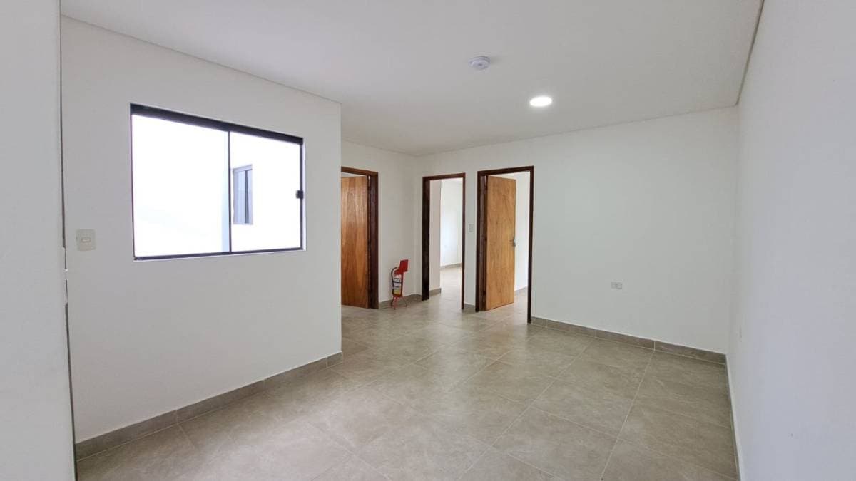 Dúplex en venta – Zona Yacht y Av. Perón, foto 2