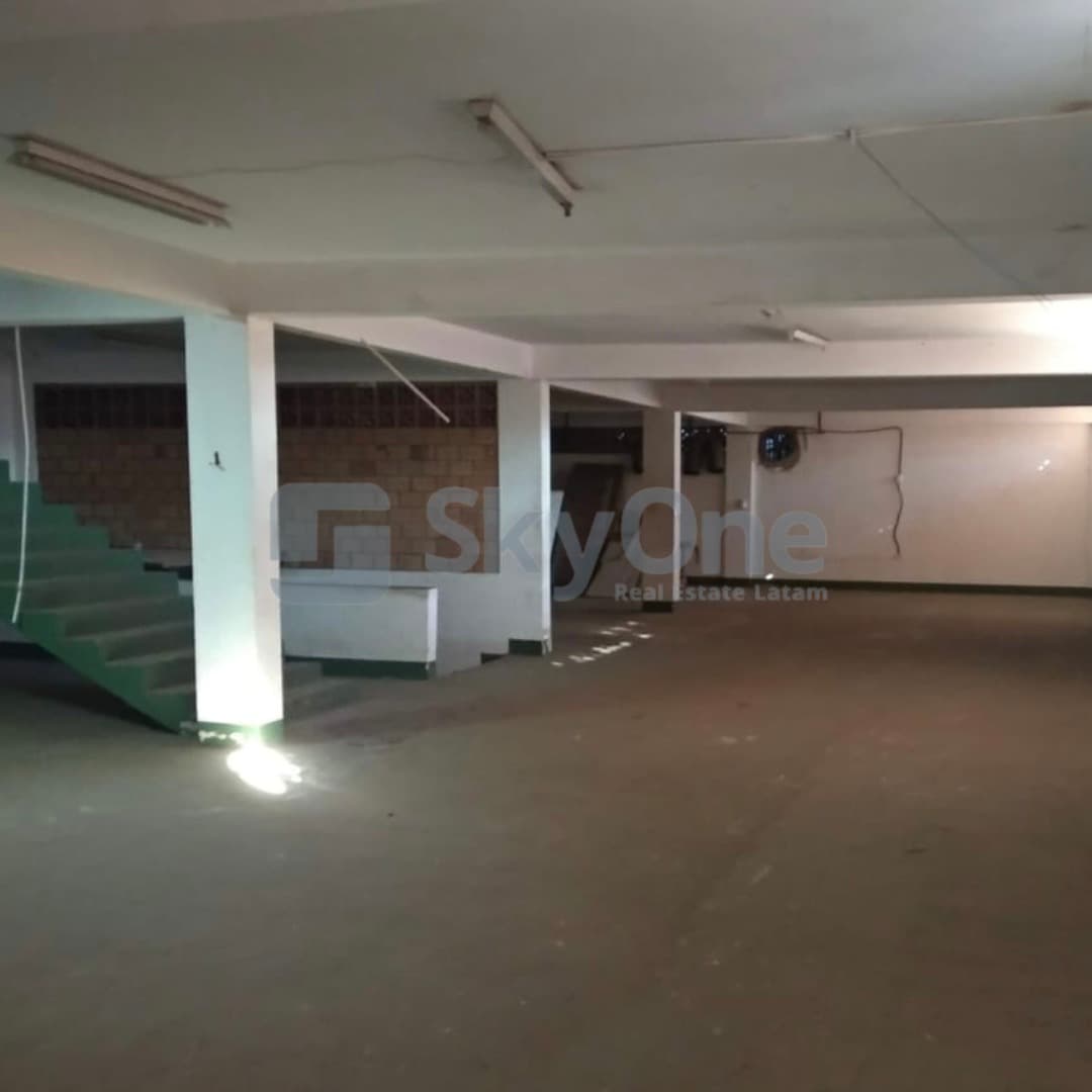 Depósito de esquina - 2.200m2 — foto 4