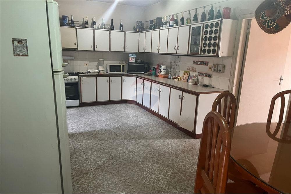 Casa a refaccionar en barrio hipodromo, foto 4