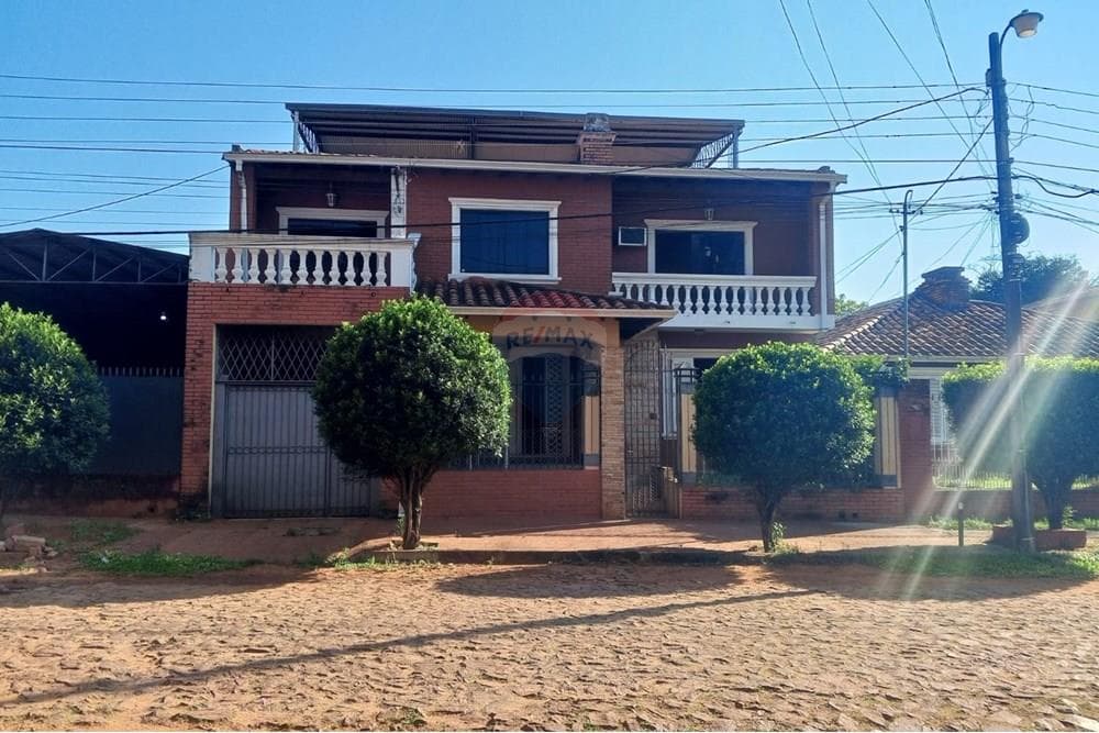 Casa - Alquiler - Ñemby, Paraguay