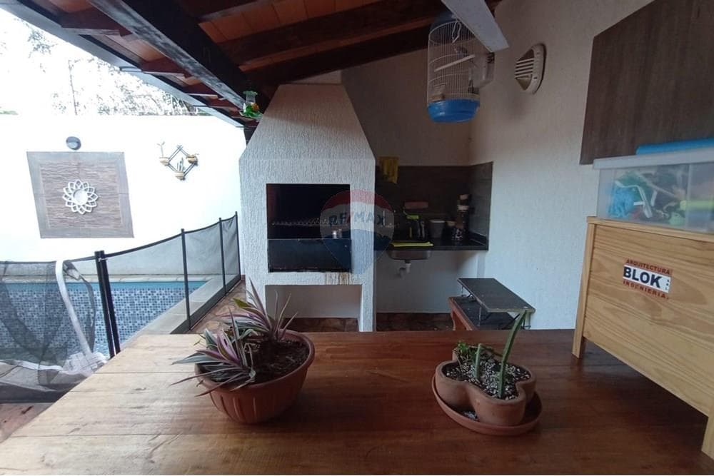 Casa con piscina en condominio, foto 4
