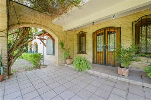 Hermosa casa en lambare, foto 3