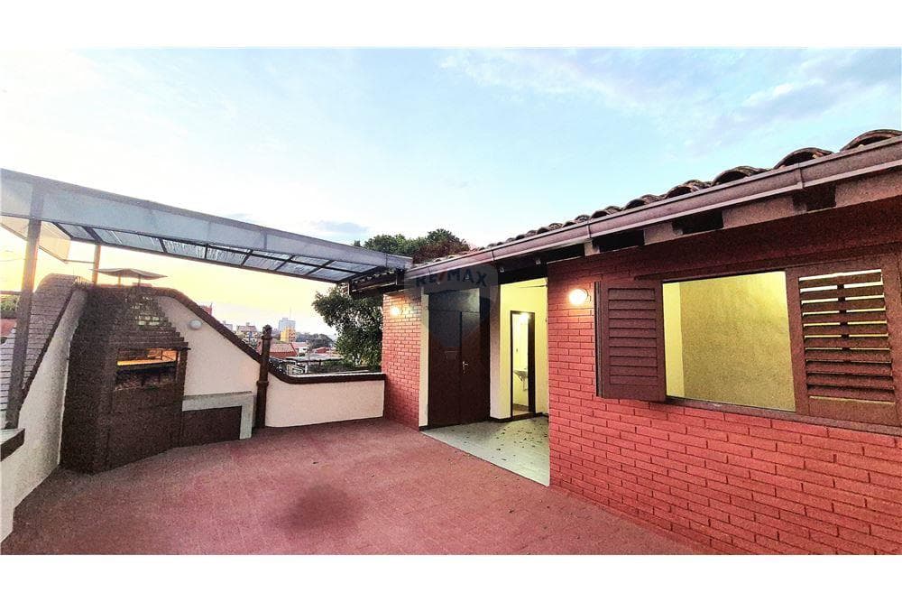 Casa en venta en Asunción ciudad nueva
