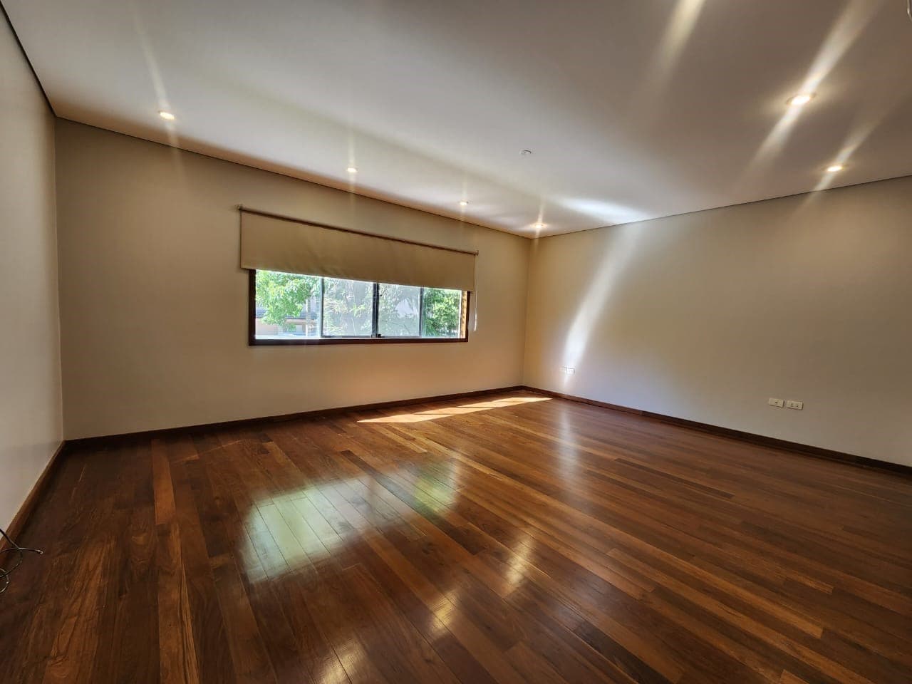 Hermosa residencia en condominio — foto 2