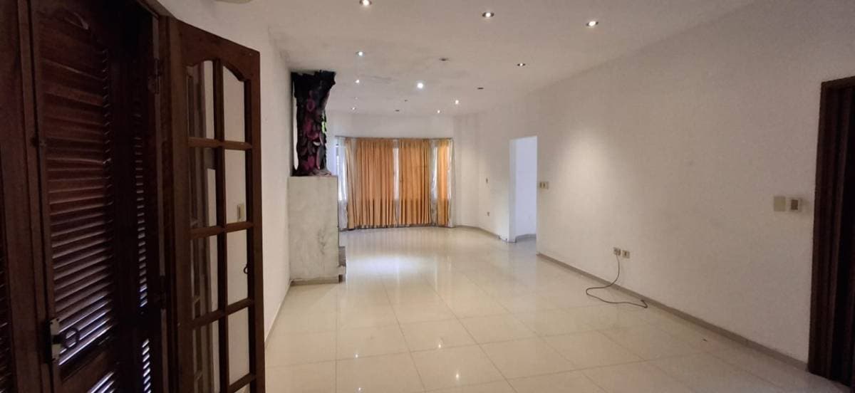 Casa en alquiler en lambare zona canal 13!, foto 5