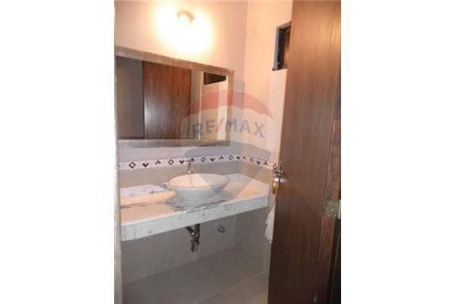 En Venta Casa en Grupo habitacional aeropuerto, Ytay de 3 habitaciones en suite, foto 5