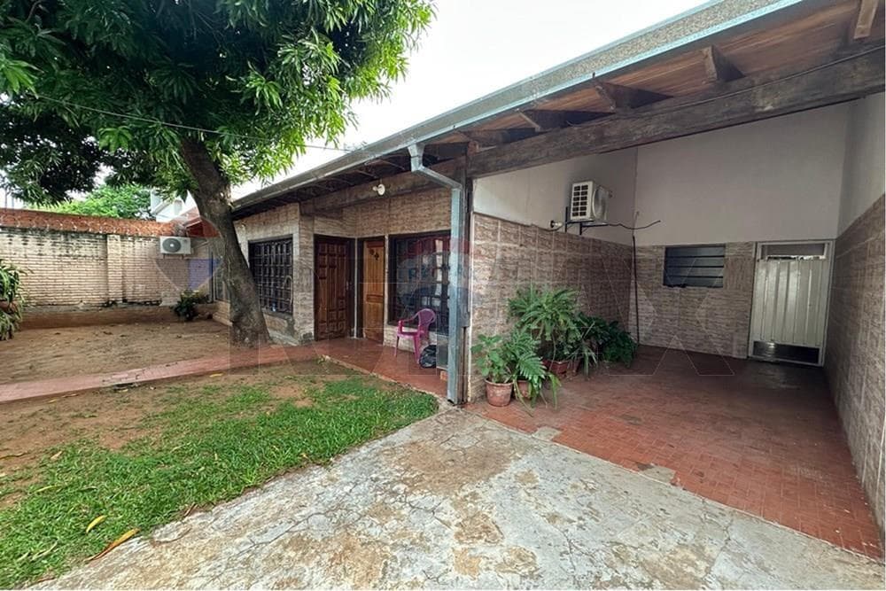 Se vende amplia casa en palma loma, Luque, foto 2