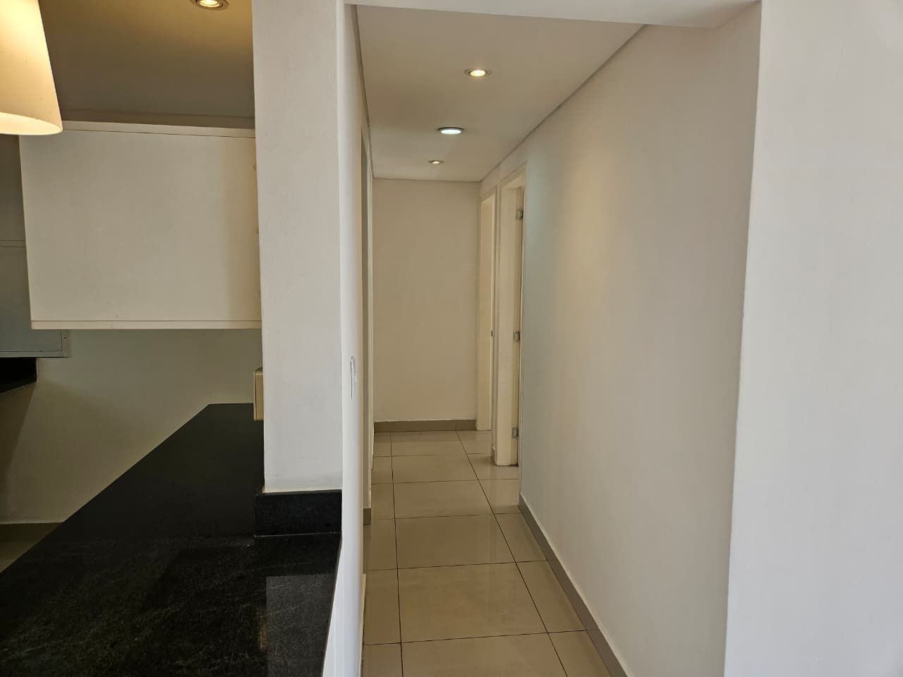 En Venta. Amplio Departamento En Asuncion — foto 5