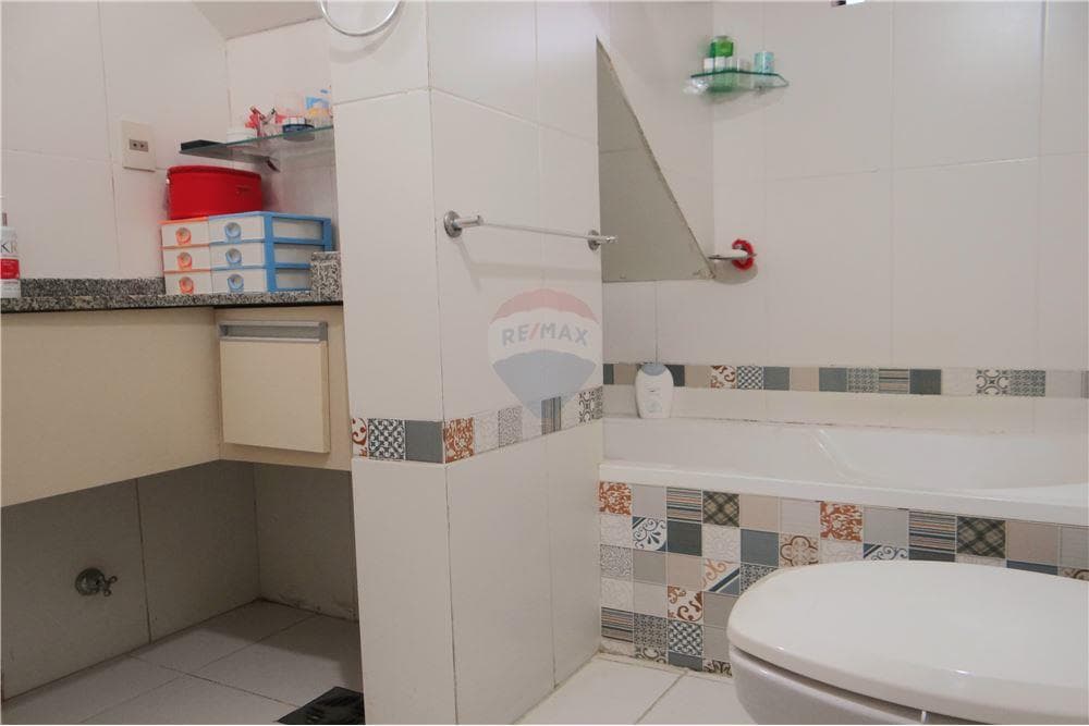 Amplio duplex con excelente ubicación en sajonia, foto 5