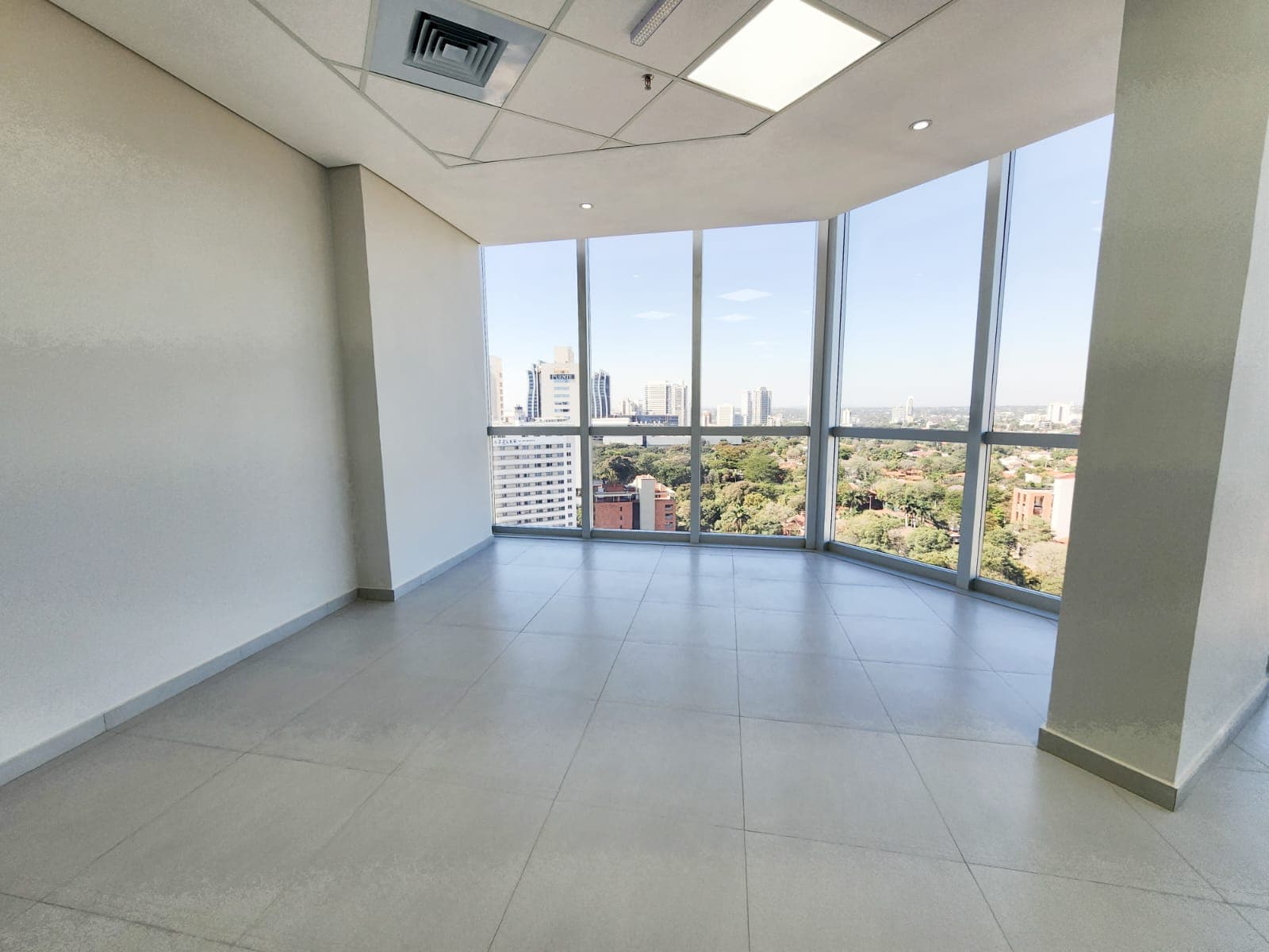 Oficina corporativa de 100 m2 a estrenar edificio the top, foto 2