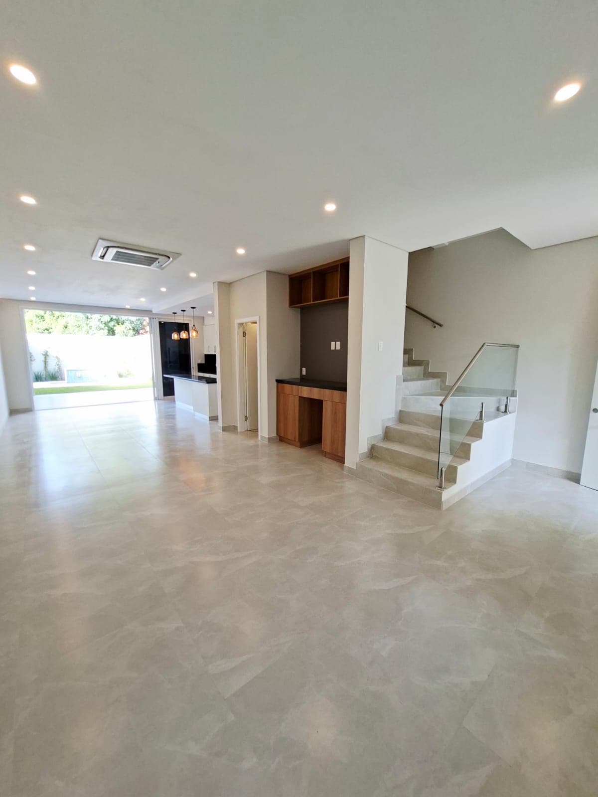 Dúplex En Venta A Estrenar, De 3 Habitaciones En Suite, Barrio Villa Aurelia — foto 2