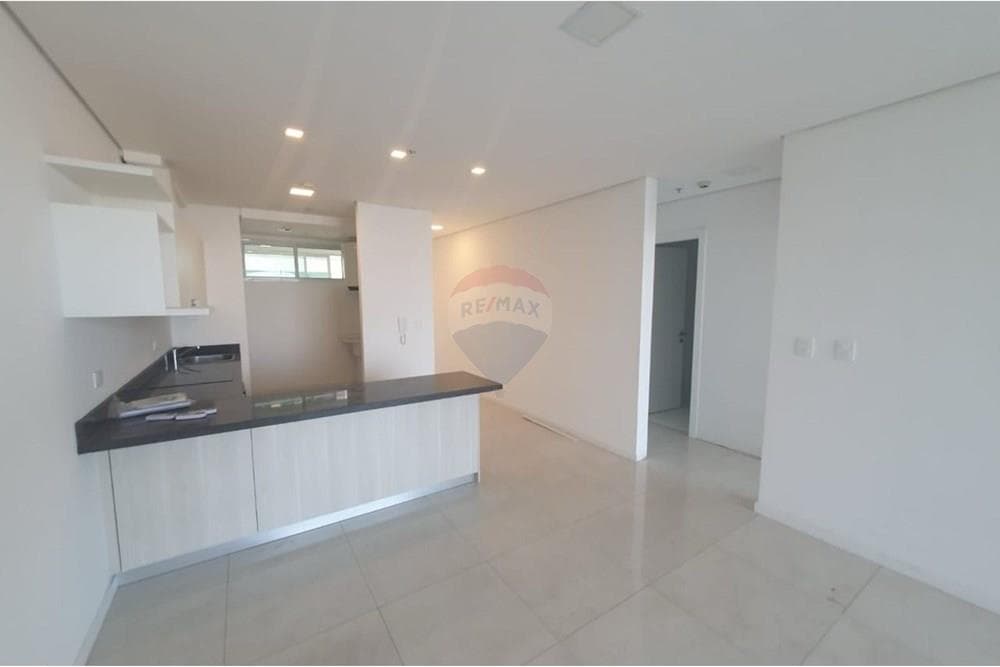 Inversión Ideal: Dpto. Moderno en Ycuá Satí, foto 2
