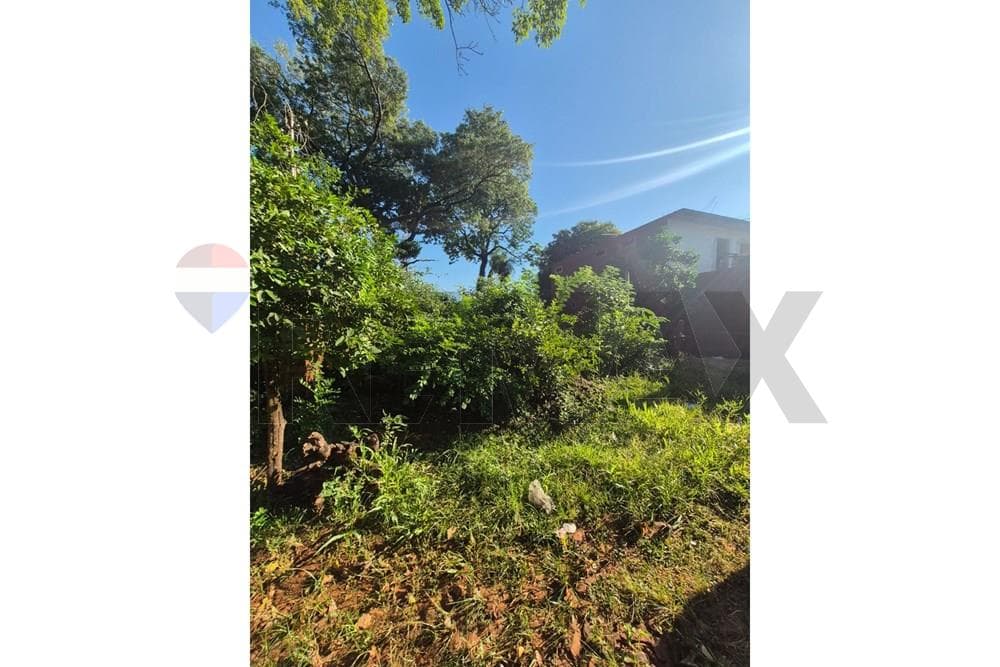 En venta terreno de 366 m2 en San Lorenzo
