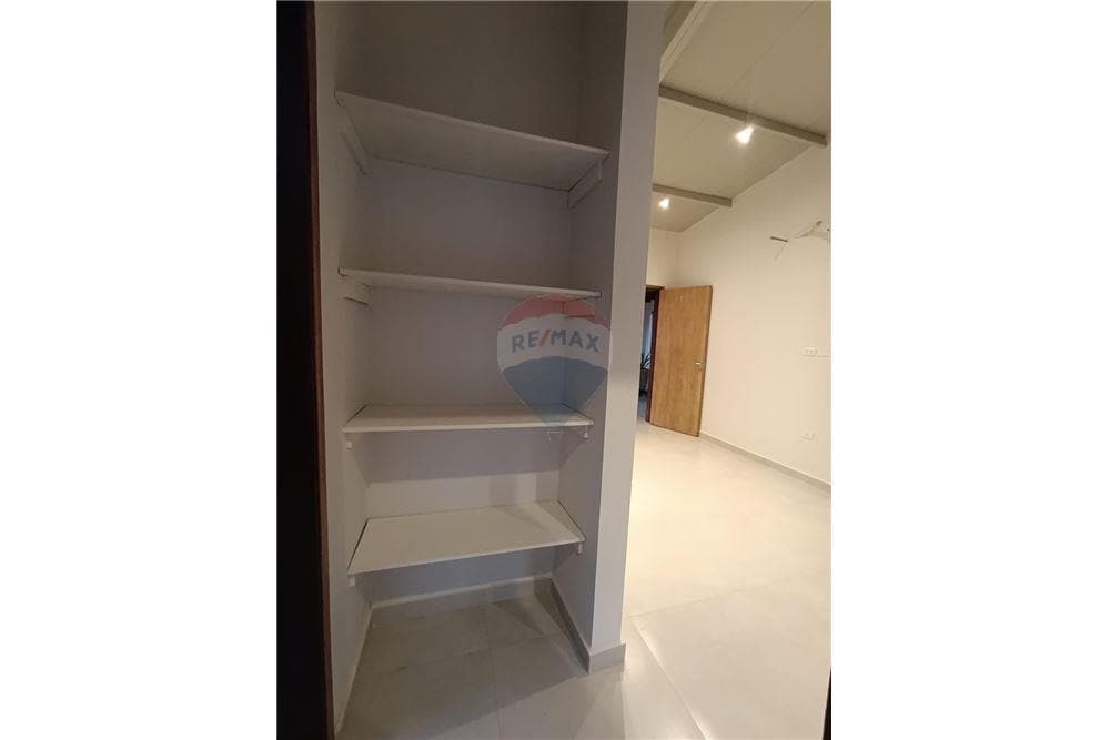 Departamento - Alquiler - Fernando de la Mora, Paraguay — foto 3