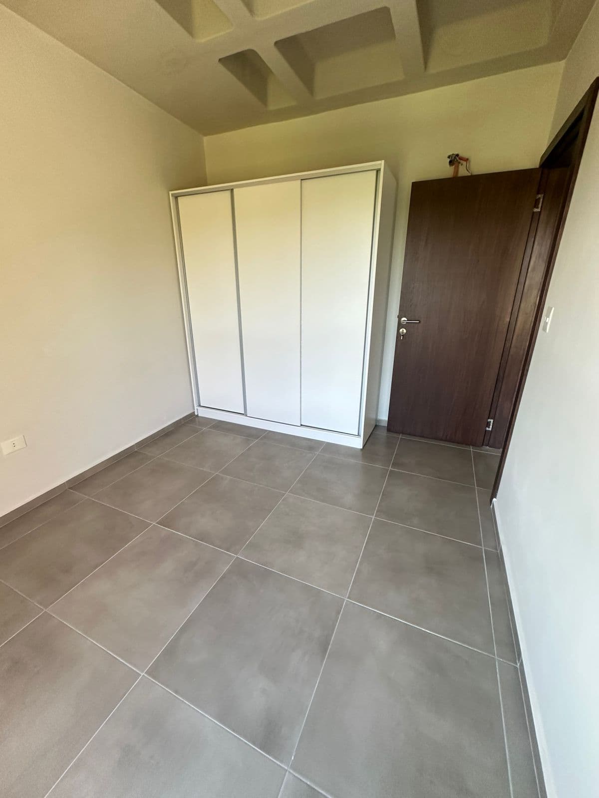 Departamento A Estrenar De 2 Dormitorios Con Cochera - Luque Tape Tuja, foto 5