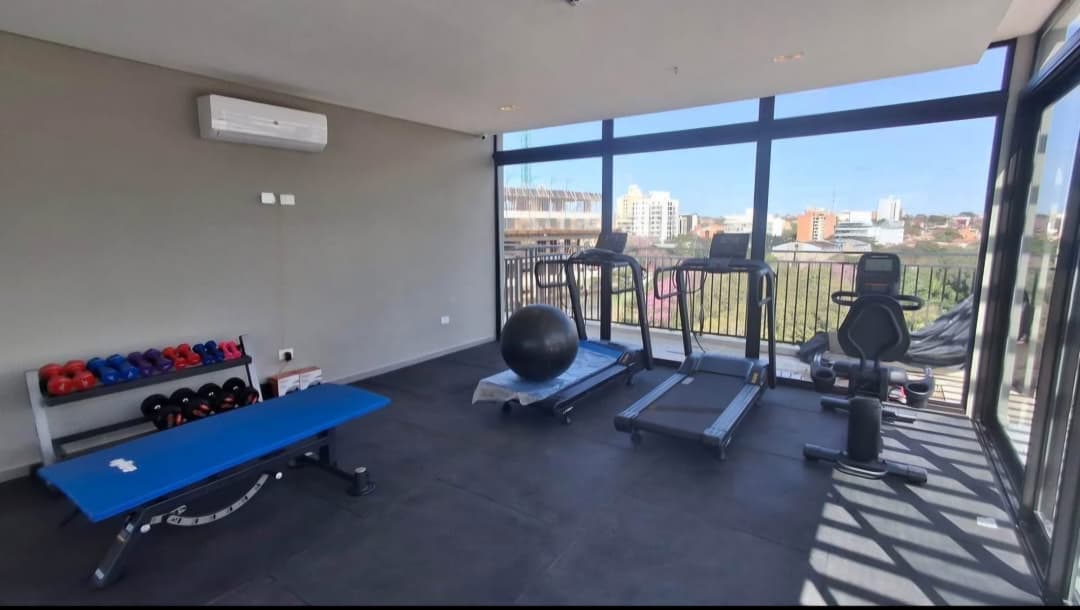 En alquiler departamento de 3 dormitorios en Las Mercedes - Asunción — foto 3