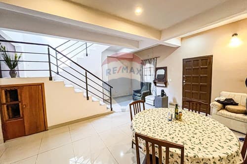 Casa-Venta-PY Asunción Salvador del Mundo, foto 2