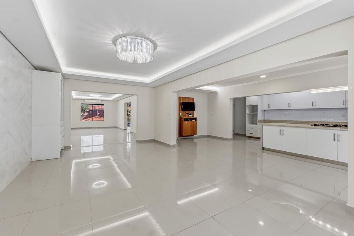 Hermosa casa b° san vicente, Asunción, foto 1
