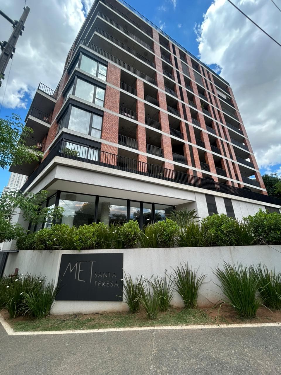 Departamento terminado amoblado en venta edificio met